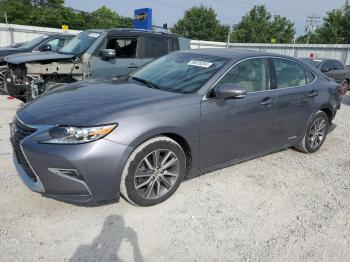  Salvage Lexus Es