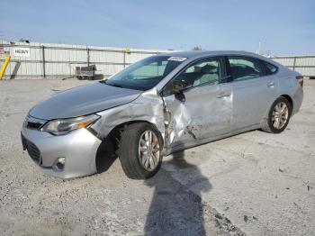  Salvage Toyota Avalon