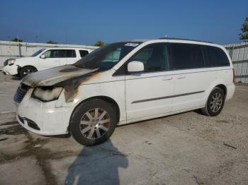  Salvage Chrysler Minivan