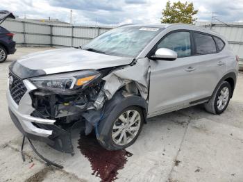  Salvage Hyundai TUCSON