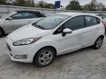  Salvage Ford Fiesta