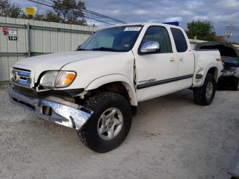  Salvage Toyota Tundra