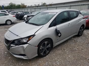  Salvage Nissan LEAF