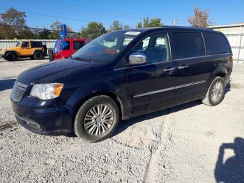  Salvage Chrysler Minivan