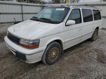  Salvage Chrysler Minivan