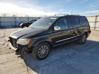  Salvage Chrysler Minivan