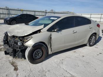  Salvage Kia Forte