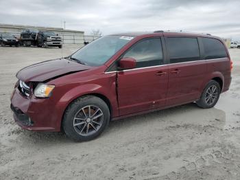  Salvage Dodge Caravan