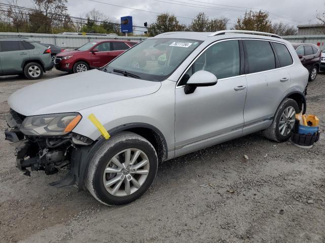  Salvage Volkswagen Touareg