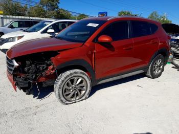  Salvage Hyundai TUCSON