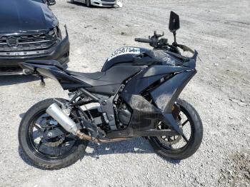  Salvage Kawasaki Ninja 250