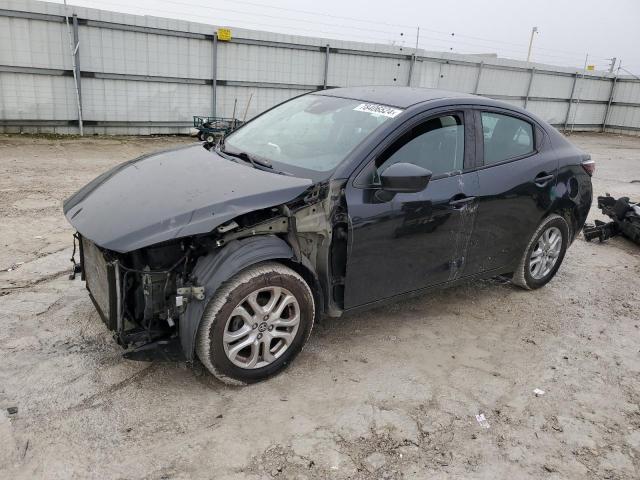  Salvage Toyota Yaris