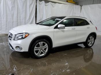  Salvage Mercedes-Benz GLA