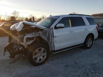  Salvage Ford Expedition