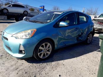  Salvage Toyota Prius