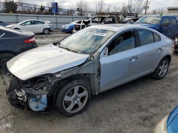  Salvage Volvo S60