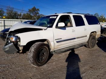  Salvage GMC Yukon