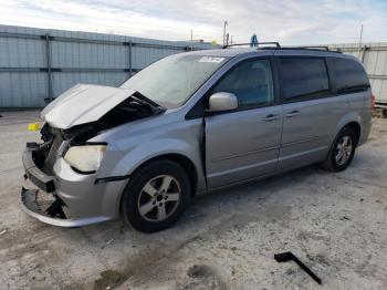  Salvage Dodge Caravan