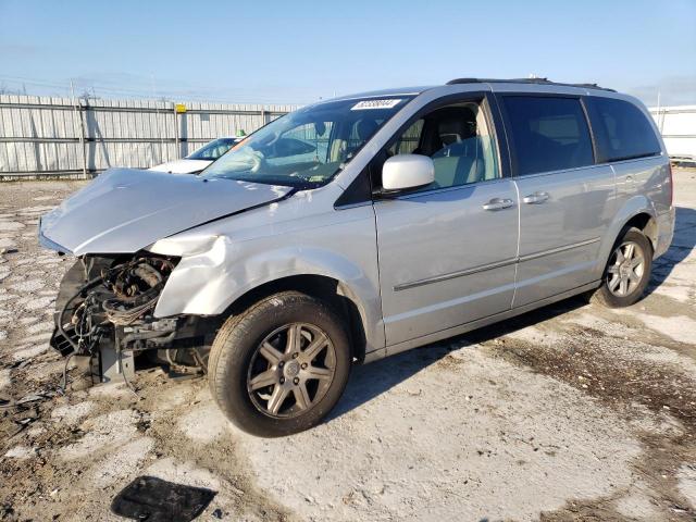  Salvage Chrysler Minivan