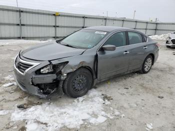  Salvage Nissan Altima