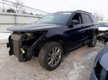  Salvage Ford Explorer