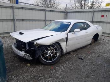  Salvage Dodge Challenger