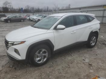  Salvage Hyundai TUCSON