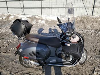  Salvage Vespa GTS 300