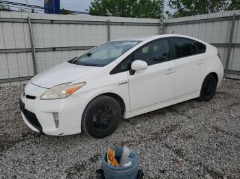  Salvage Toyota Prius