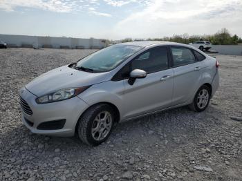  Salvage Ford Fiesta