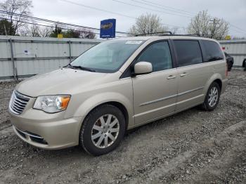  Salvage Chrysler Minivan