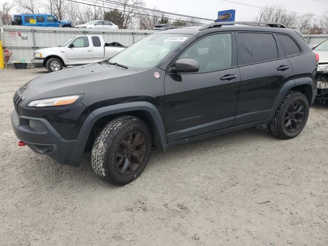  Salvage Jeep Cherokee