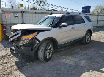  Salvage Ford Explorer