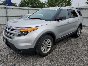  Salvage Ford Explorer