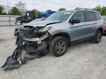  Salvage Honda Passport
