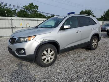  Salvage Kia Sorento