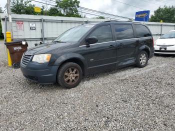  Salvage Chrysler Minivan
