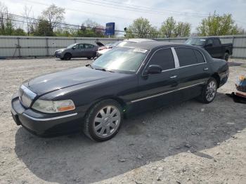  Salvage Lincoln Towncar