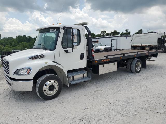  Salvage Freightliner M2 106 Med