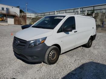  Salvage Mercedes-Benz Metris