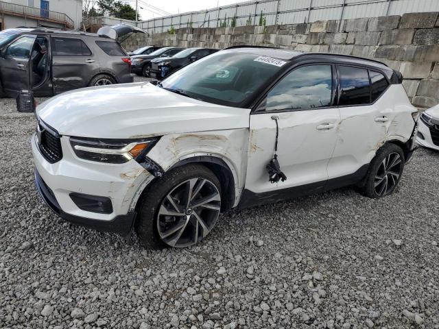  Salvage Volvo XC40