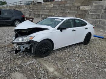  Salvage Lexus Es