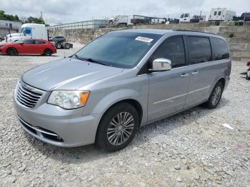  Salvage Chrysler Minivan