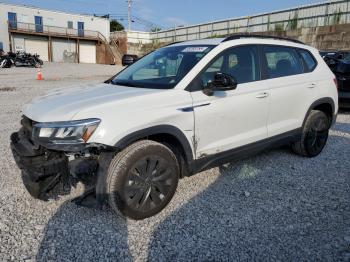  Salvage Volkswagen Taos