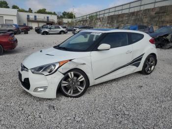  Salvage Hyundai VELOSTER