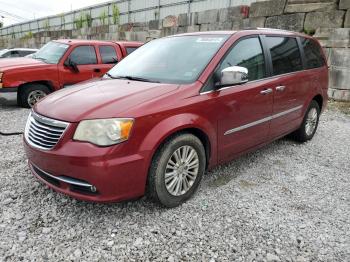  Salvage Chrysler Minivan