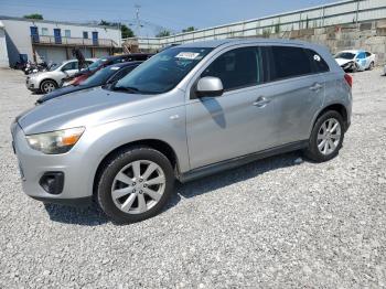  Salvage Mitsubishi Outlander