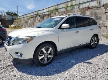  Salvage Nissan Pathfinder