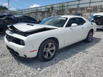  Salvage Dodge Challenger