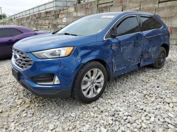  Salvage Ford Edge
